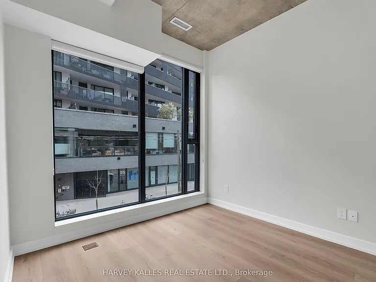 8 Dovercourt Rd #222 — Photo 25