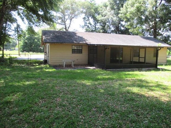 3rd image of 4433 NE 22nd Ct