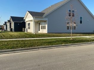 3207 Dove Mountain Dr, Aurora, IL 60503