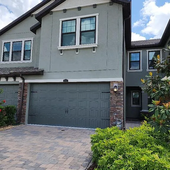 4712 Lagona Ln — Photo 1