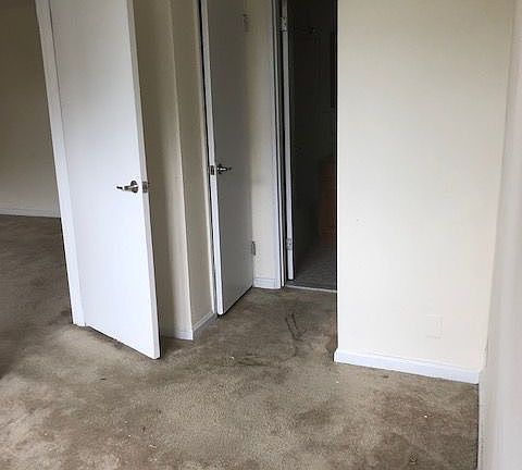 2nd image of 2355 E 12th St APT L6