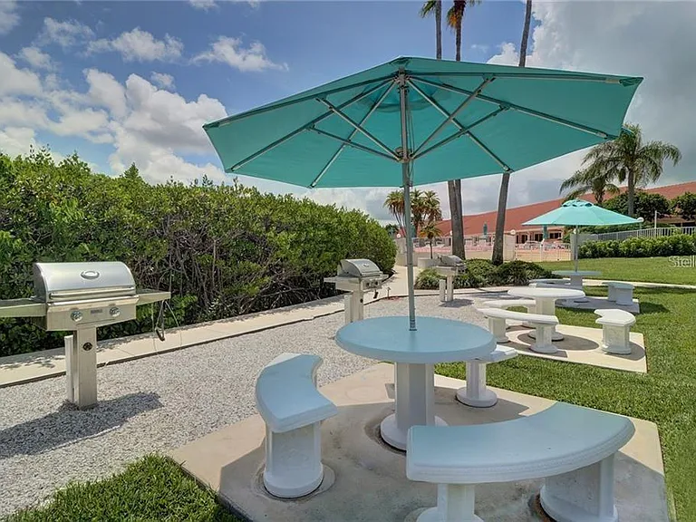 7974 Sailboat Key Blvd S #701 — Photo 38