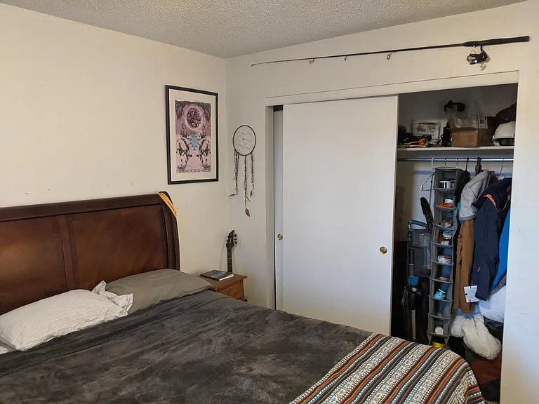 323 N Columbine St #B — Photo 6