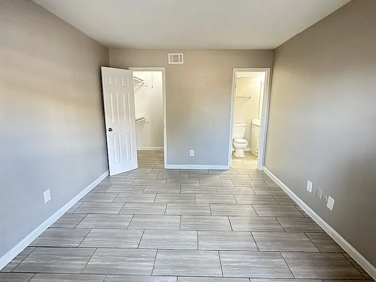 Serena Forest Apartments — Photo 14