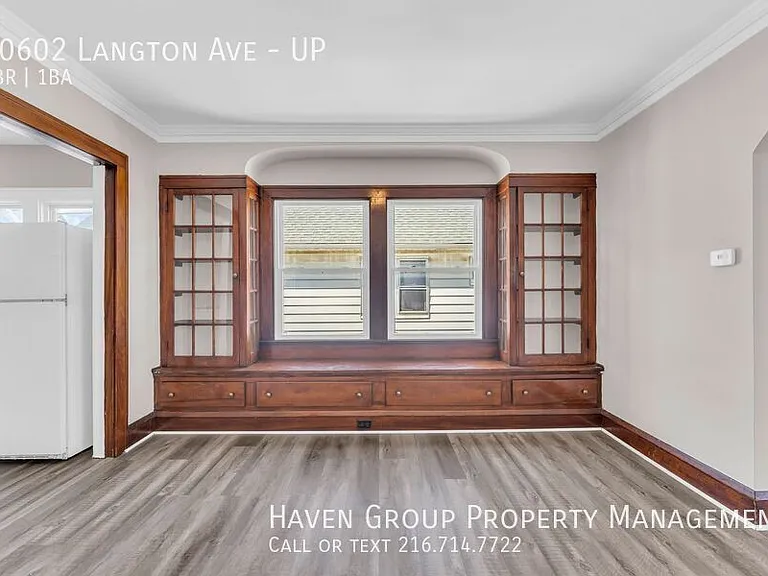 10602 Langton Ave #UP — Photo 5