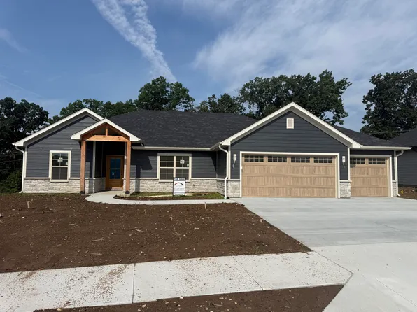 1615 N Corbet Dr, Columbia, MO 65202