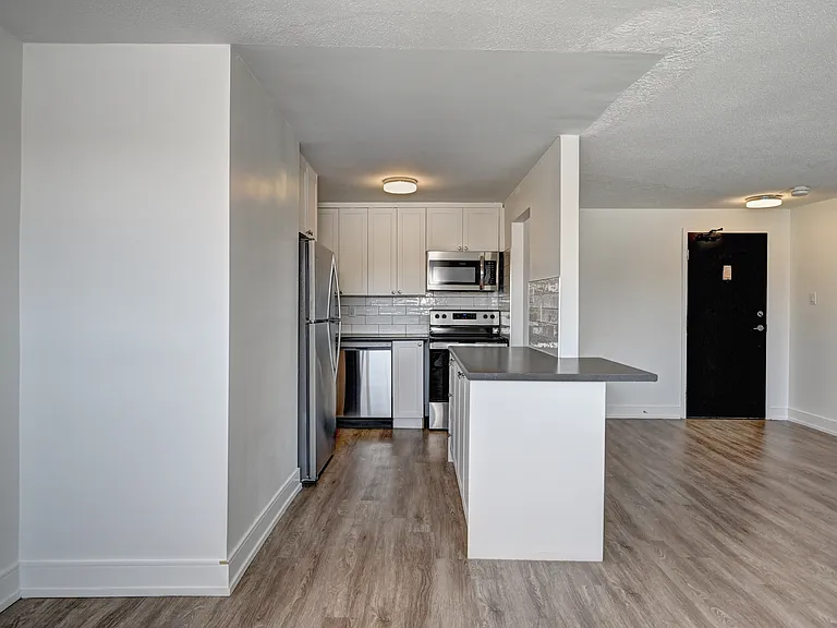 39 Willow Rd — Photo 24