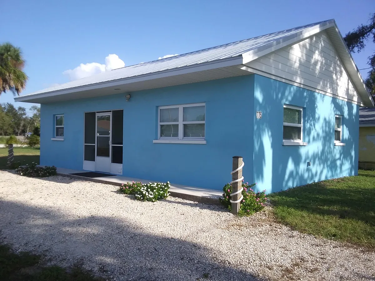 Building Photo - 775 S McCall Rd
