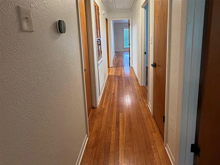922 Hector Ave — Photo 30