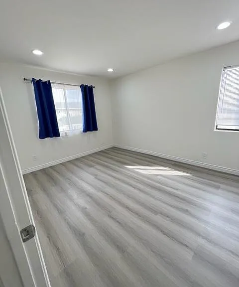 7893 Cerritos Ave — Photo 50