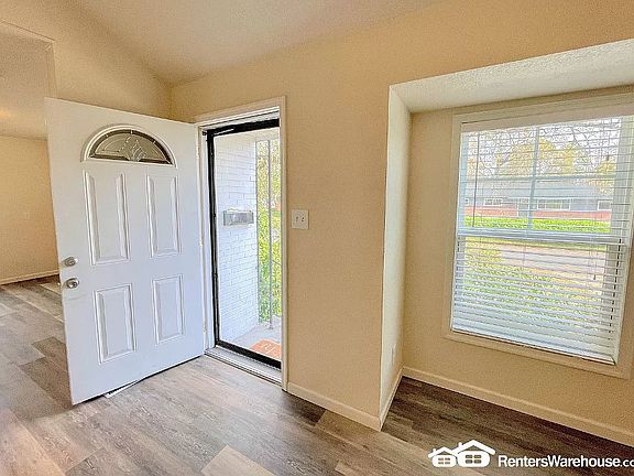 3rd image of 3201 Florence St