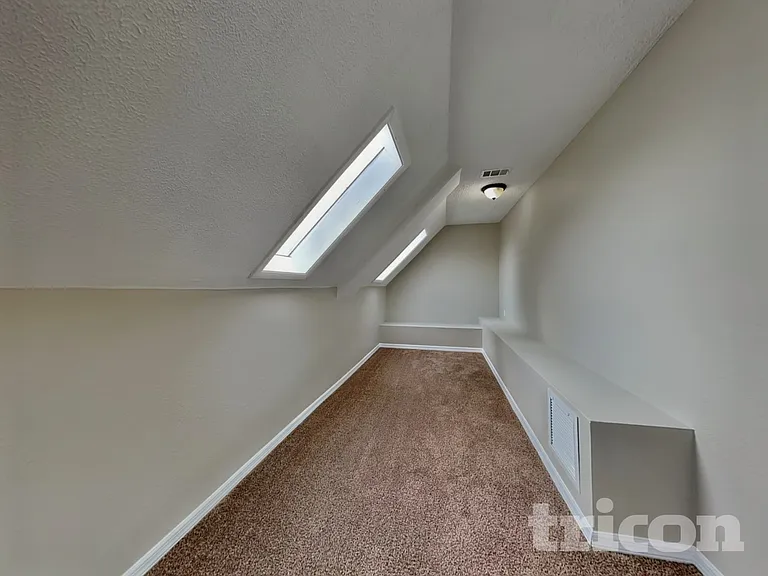 1807 N Waterman Dr — Photo 16