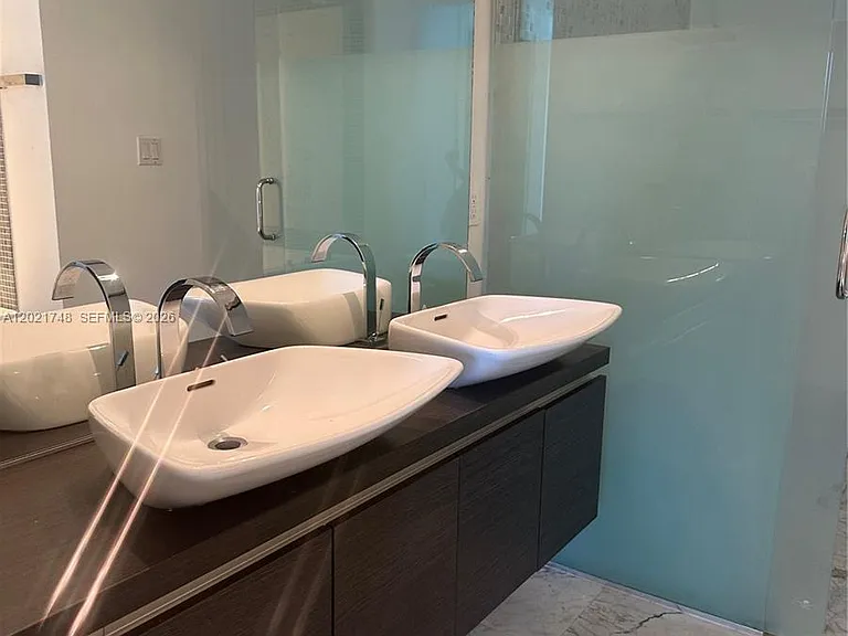 200 Biscayne Boulevard Way #4013 — Photo 5