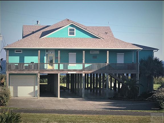 5th image of 3228 Gulf Castle Dr