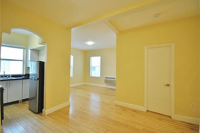 1st image of 7614 Byron Ave