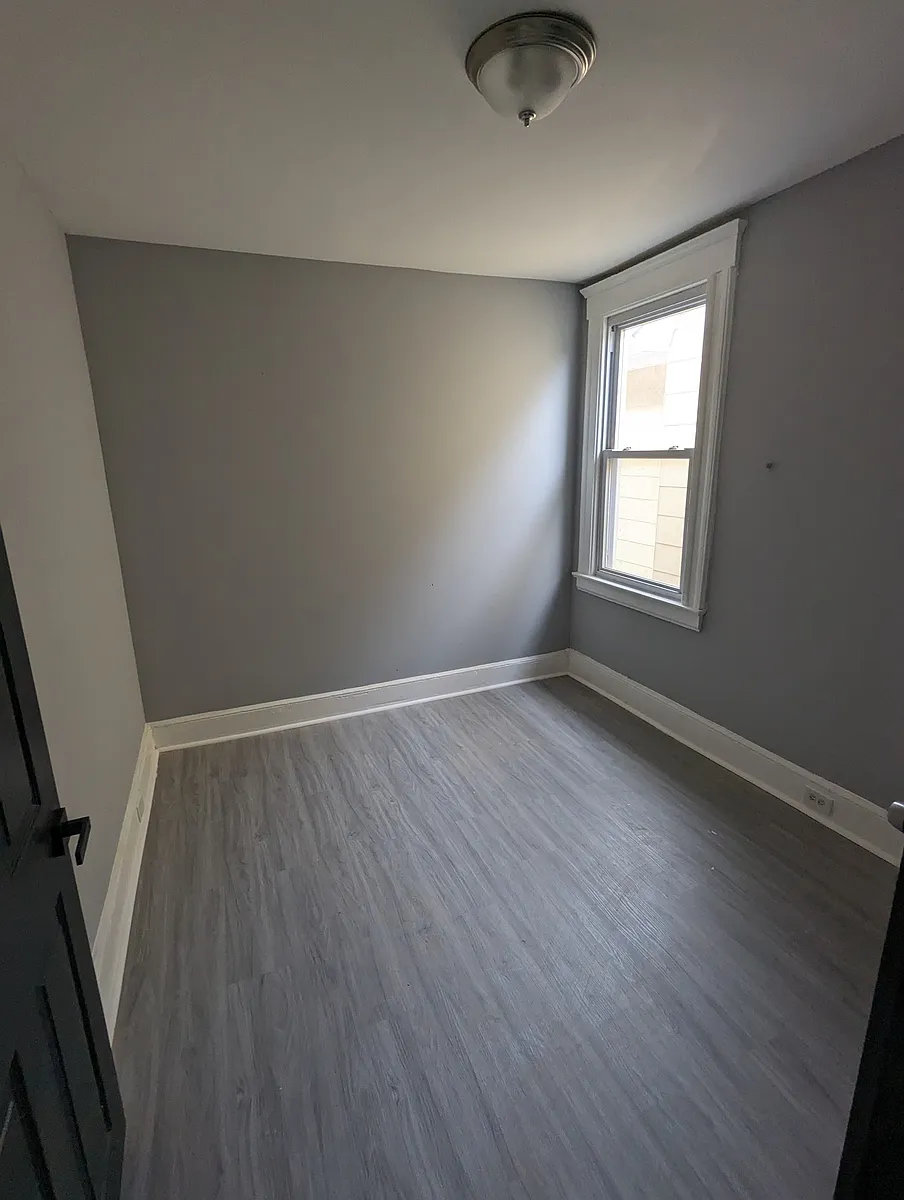 Building Photo - 40 Halstead St #2F