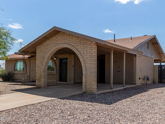 3rd image of 11605 W AGUILA Drive