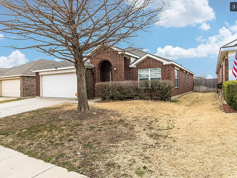 6440 Stone Lake Dr — Photo 4