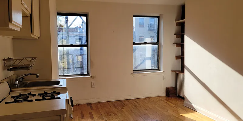 Rented by City Limits Leasing | media 8