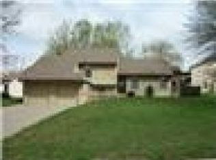 118 Crestview St, Lansing, KS 66043