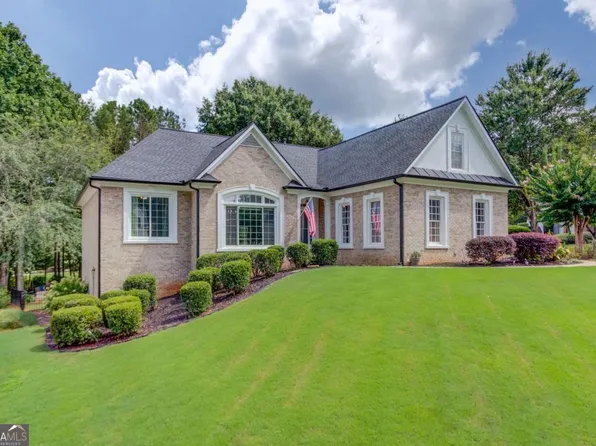 880 Providence Club Dr, Monroe, GA 30656