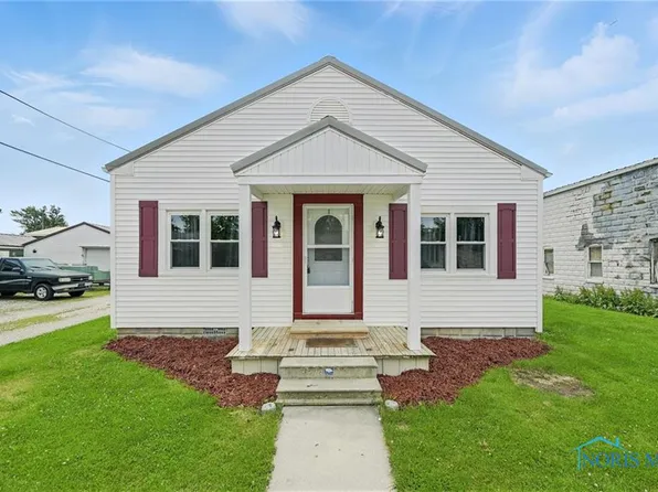 103 E Harmon St, Oakwood, OH 45873