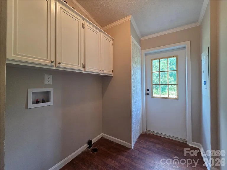 4223 Givens Rd — Photo 23