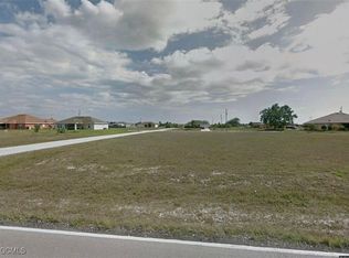 500 Kismet Pkwy W, Cape Coral, FL 33993