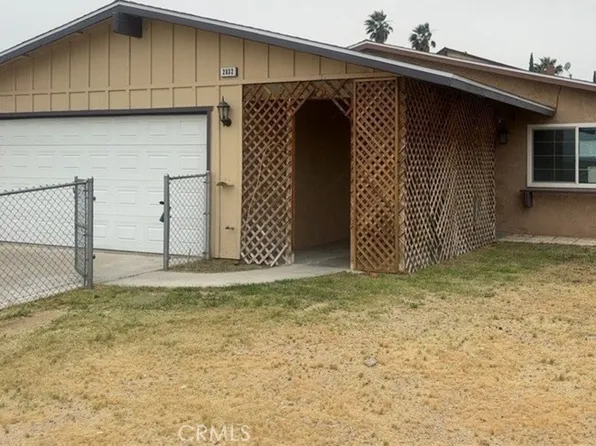 2032 Notre Dame Ct, Barstow, CA 92311