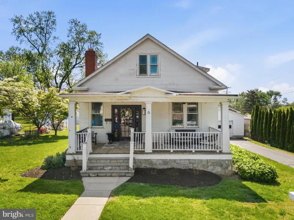 8 James St, Gaithersburg, MD 20877