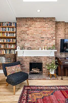 Sold by Corcoran | media 2