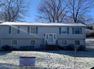 44 Venice Pl, East Haven, CT 06512