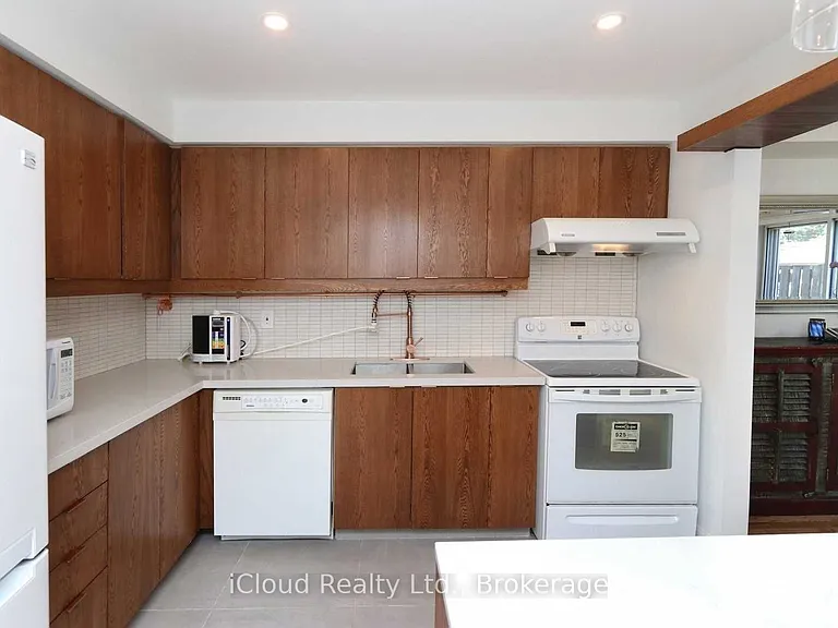 5659 Glen Erin Dr N #30 — Photo 4