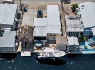 209 Buttonwood Ave, Key Largo, FL 33037