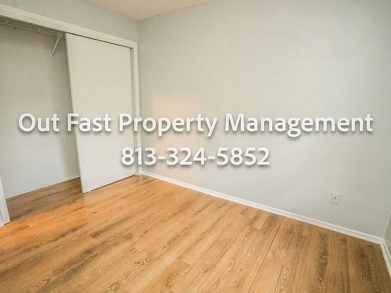 1273 Sylvia Ave — Photo 28