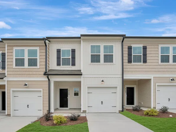 5104 Silver Brook Rd, Durham, NC 27703