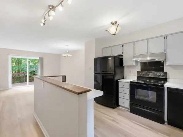 107 Weatherstone Dr Unit A, Chapel Hill, NC 27514