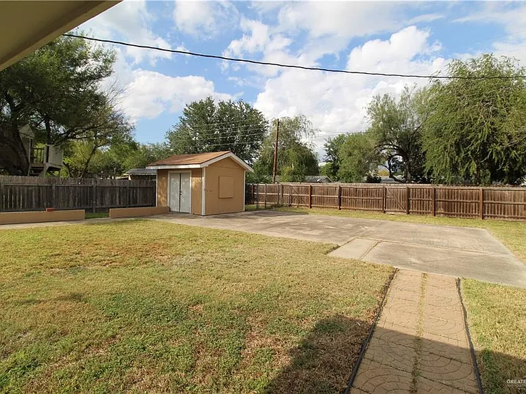 1210 W Jonquil Ave — Photo 12