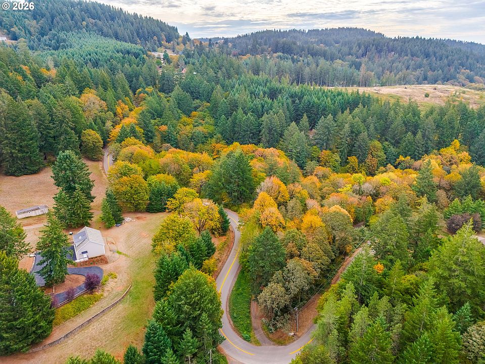 1st image of NE Corral Creek Rd
