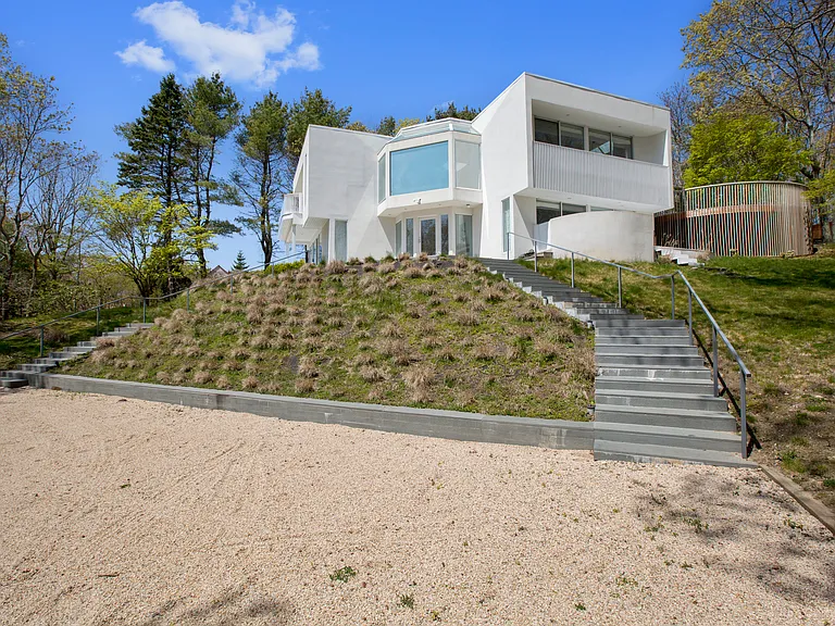 Bob White Dr — Photo 2