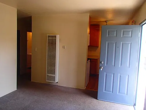 615 Travis Blvd #7 Photo 1