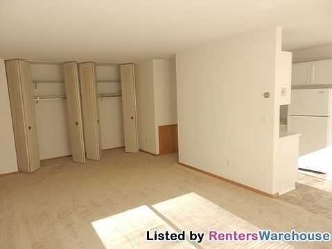 1st image of 529 17th Ave N APT 101