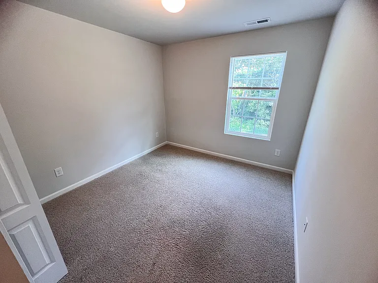 4024 Gibb Ct — Photo 35