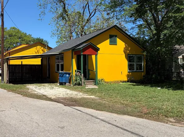318 Avenue H, Humble, TX 77338