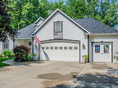 1688 Nelson Dr, Lapeer, MI, 48446