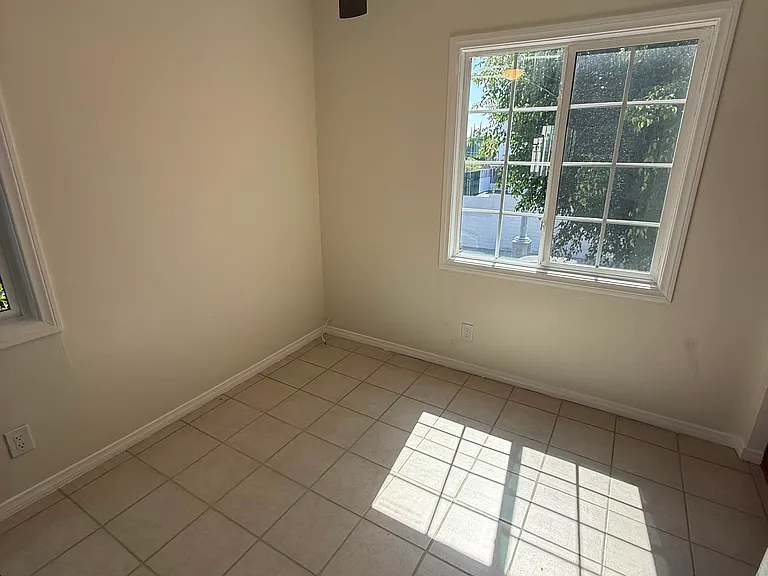 1306 Gordon St #C — Photo 6