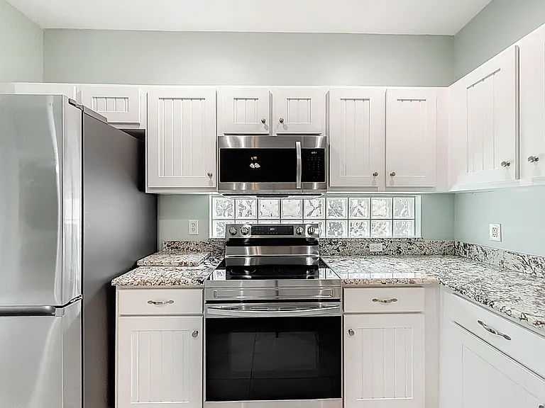 1143 Canoe Point — Photo 29