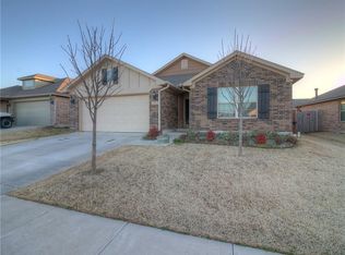 2802 Trailwood Dr, Norman, OK 73069