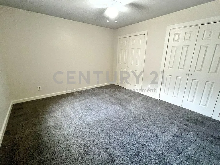 725 Cain St — Photo 5