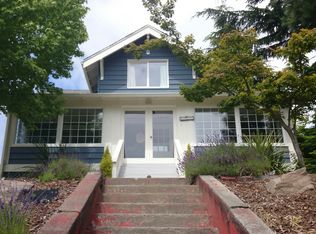 3026 NW 71st St, Seattle, WA 98117